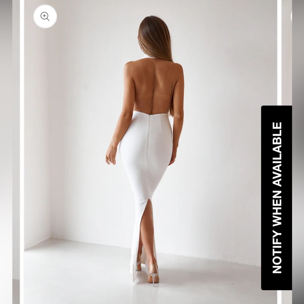 Oldsport NWT The Backless gown in Vintage white size small maxi body-con halter - Picture 2 of 13